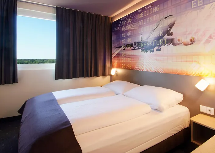 Frankfurt-airport 3*